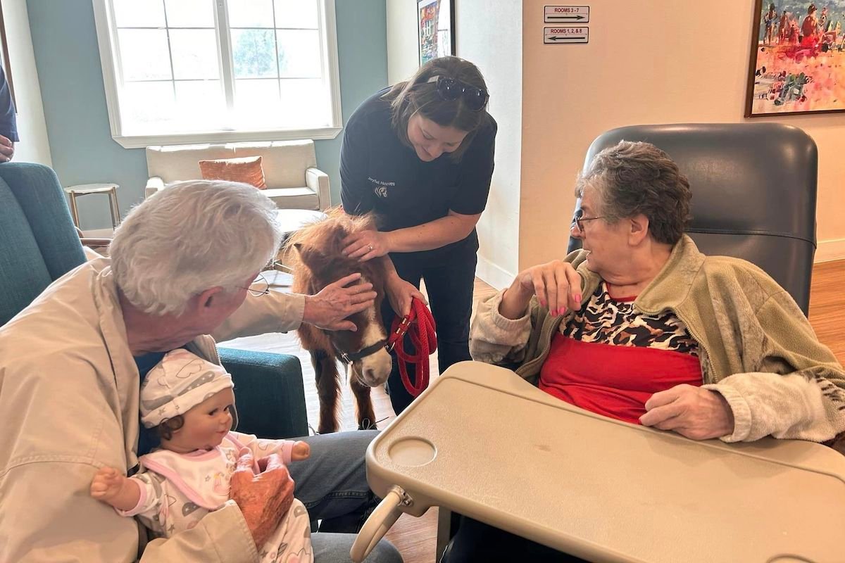 Signs Your Loved One May Need Extended Nursing Care